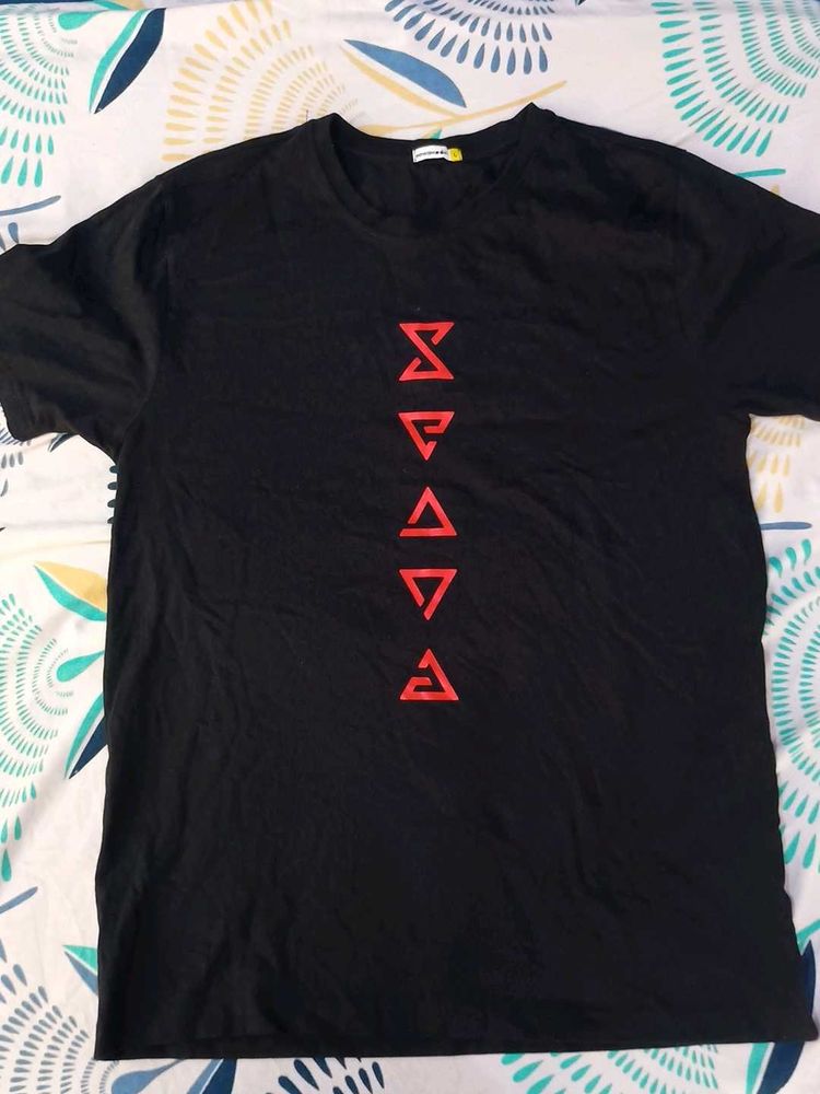 Witcher T shirt from bewakoof