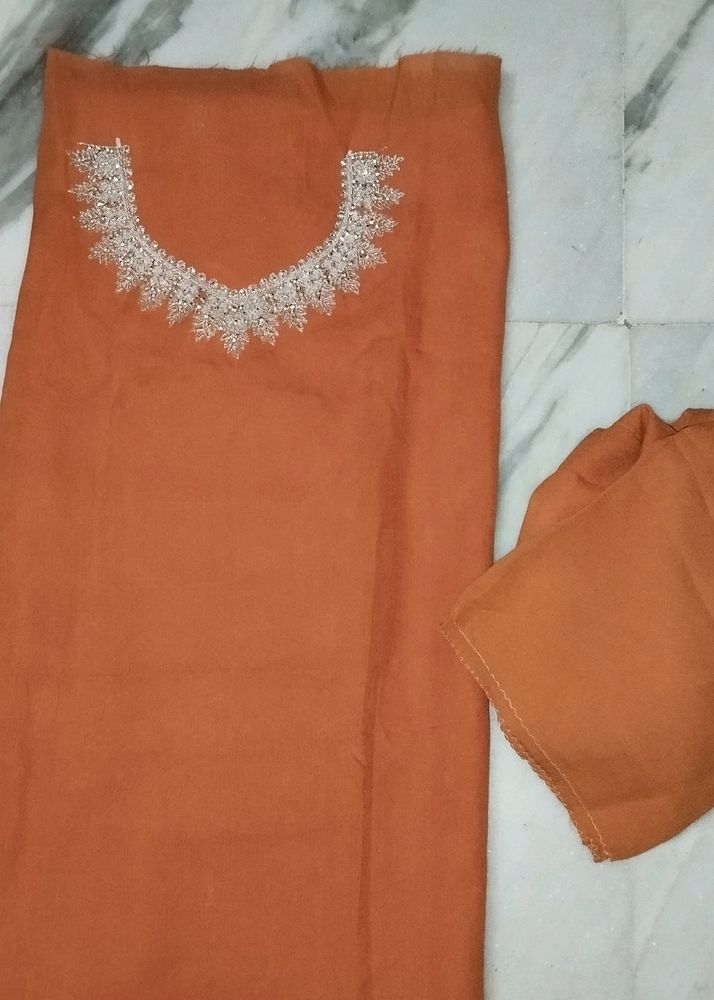 Simple Neck Design Suit