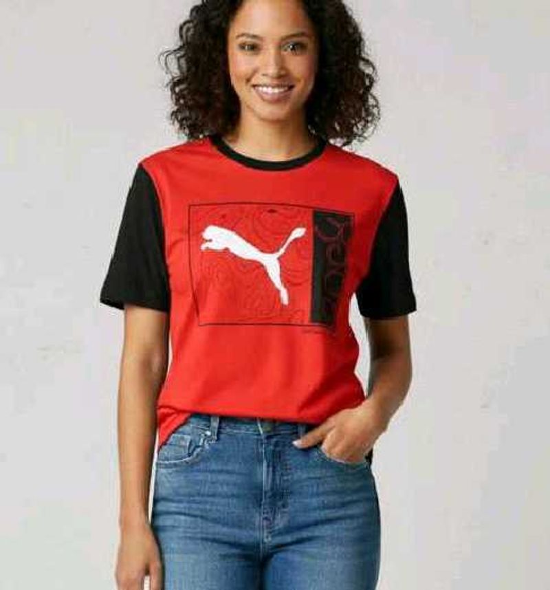 Lion Graphic T-Shirt