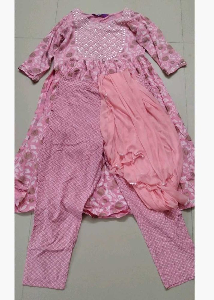 Peach Kurta Set With Embroidered Yolk