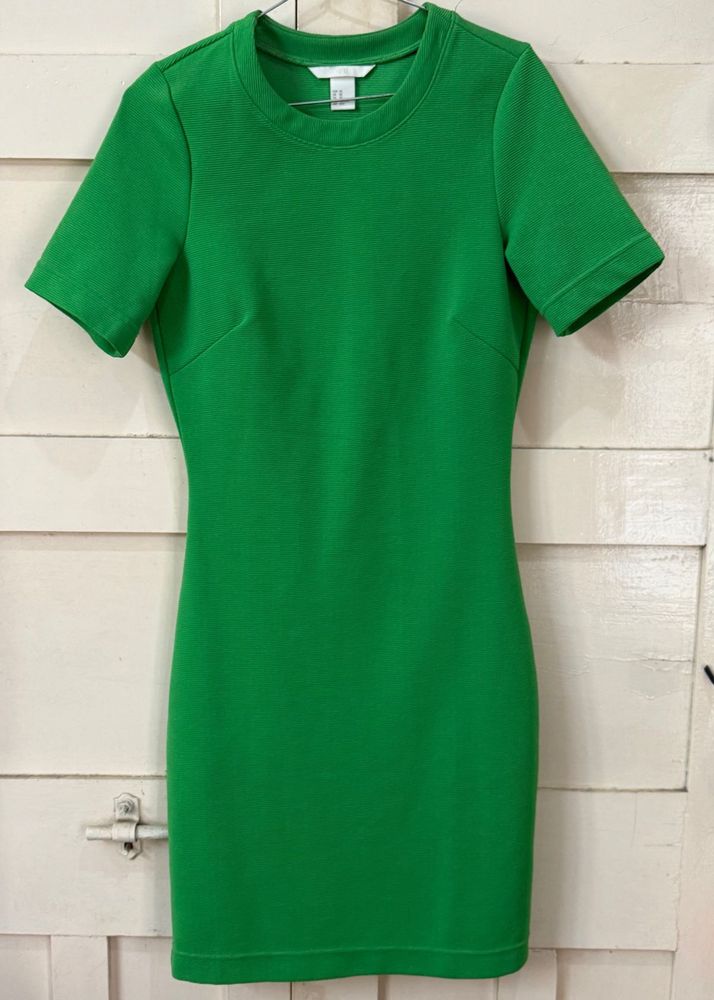 H&amp;M Green Mini Dress