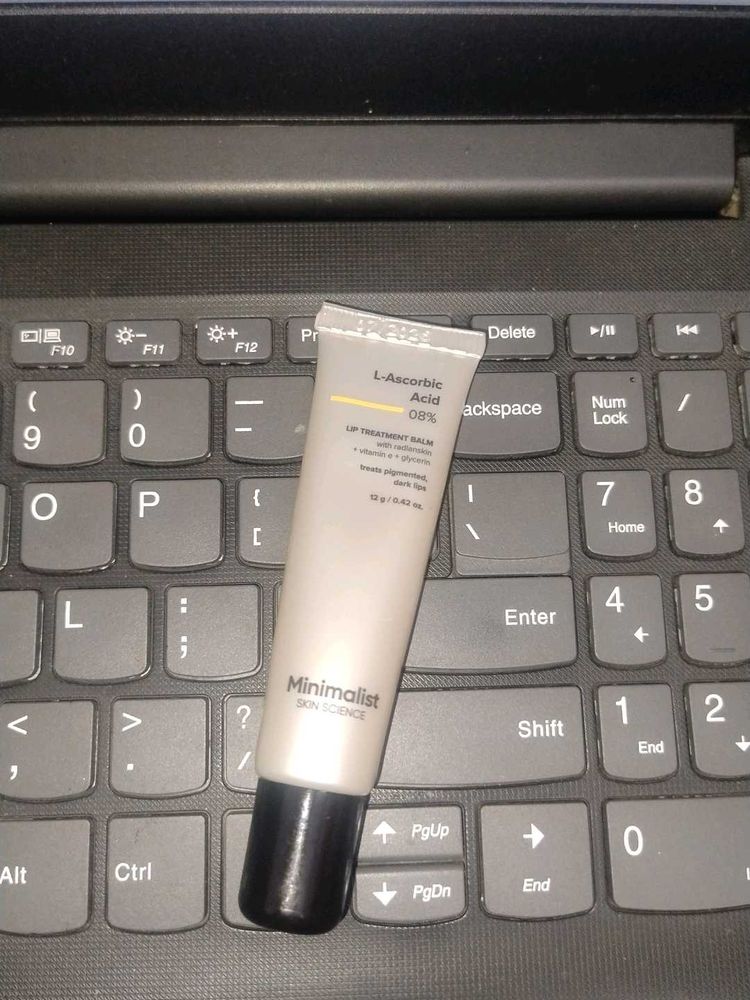 Minimalist L-Ascorbic Acid Lip Treatment Balm