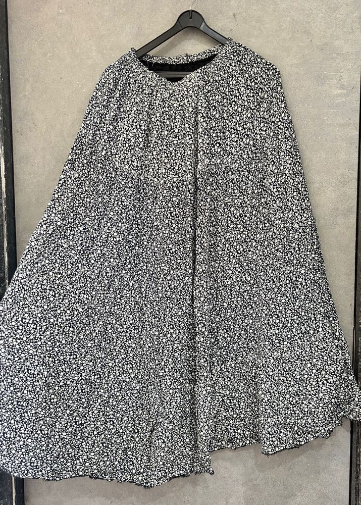 Chic Floral Print Skirt