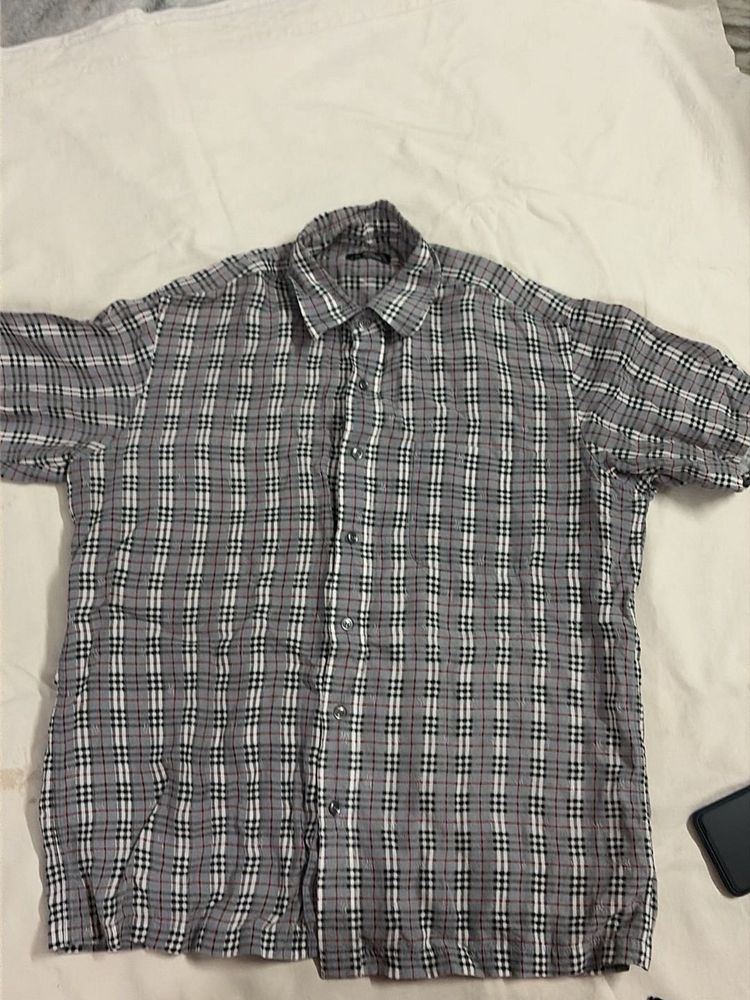 Men's Classic Plaid Short Sleeve Shirt