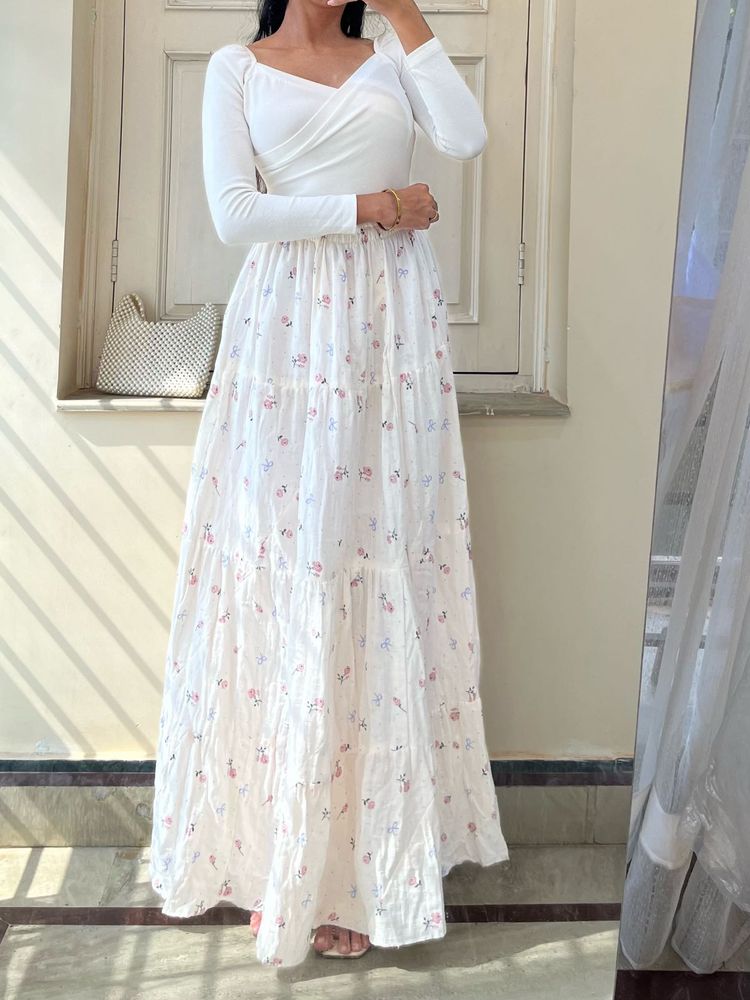 Flowy Floral Maxi skirt