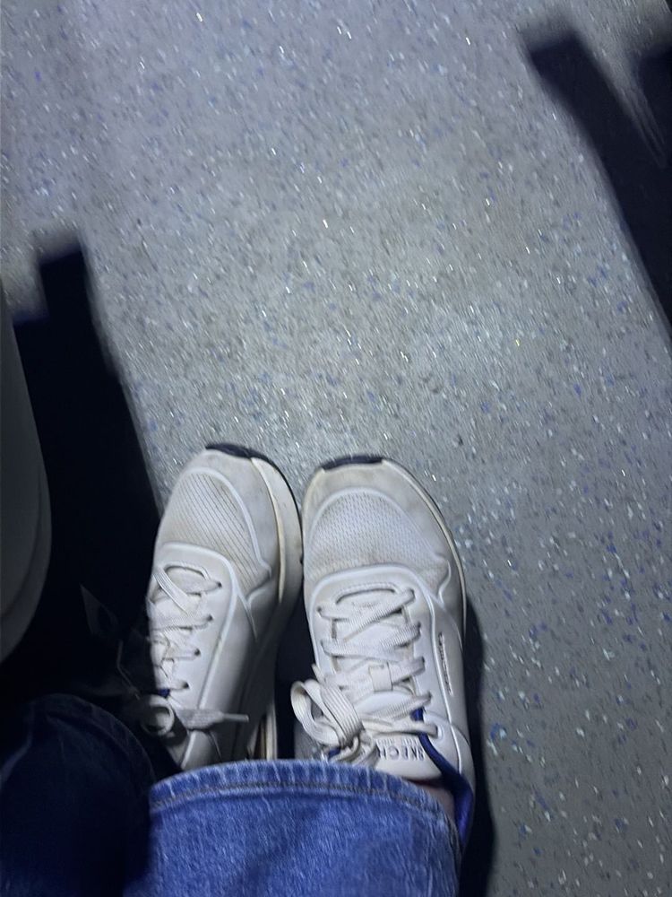 Skechers sneakers