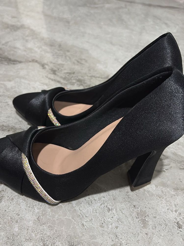 Black Stiletto Heels