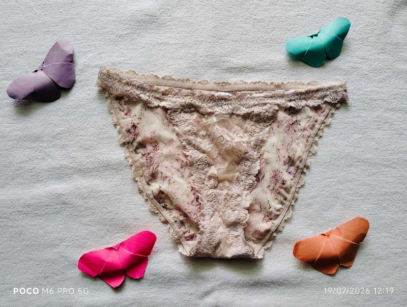 Lasenza pantie 34-36 size perfect fit