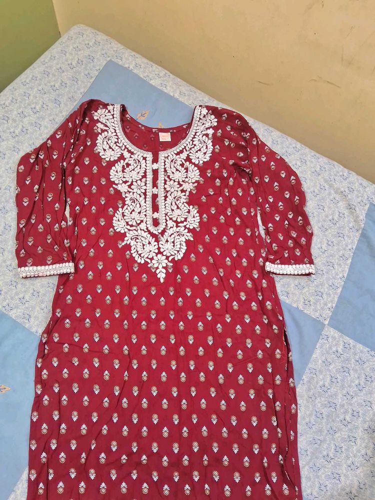 Maroon Printed Kurta with White Embroidery