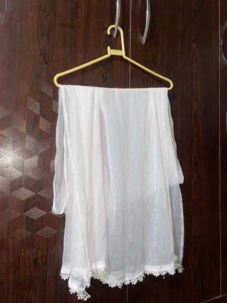 combo of White Dupatta