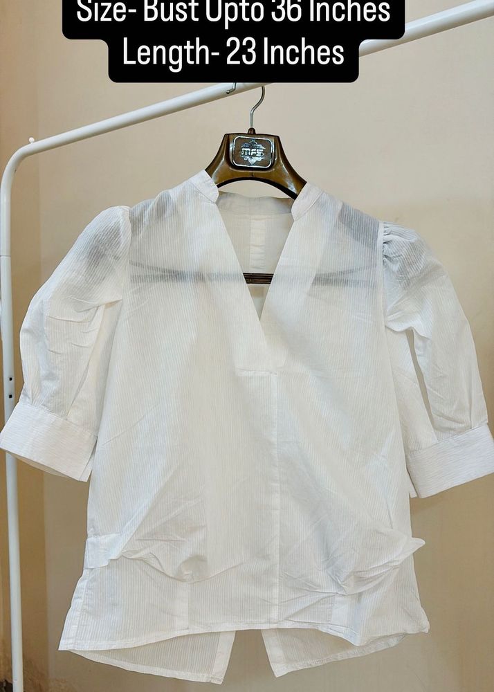 Chic White V-Neck Blouse
