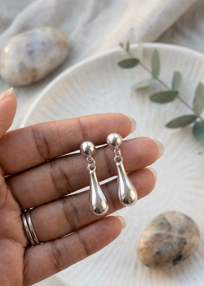Silver Teardrop Dangle Earrings