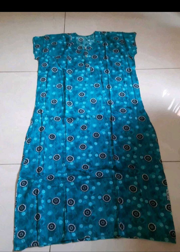 Comfortable Blue Printed Nightgown