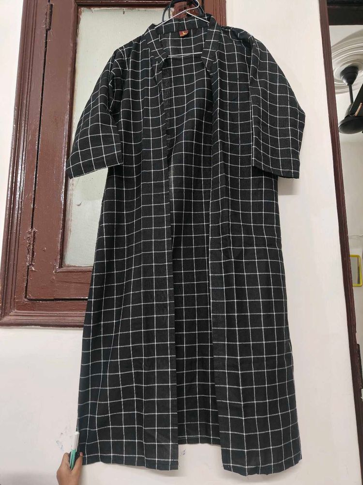 Stylish Black &amp; White Checked jacket 🧥