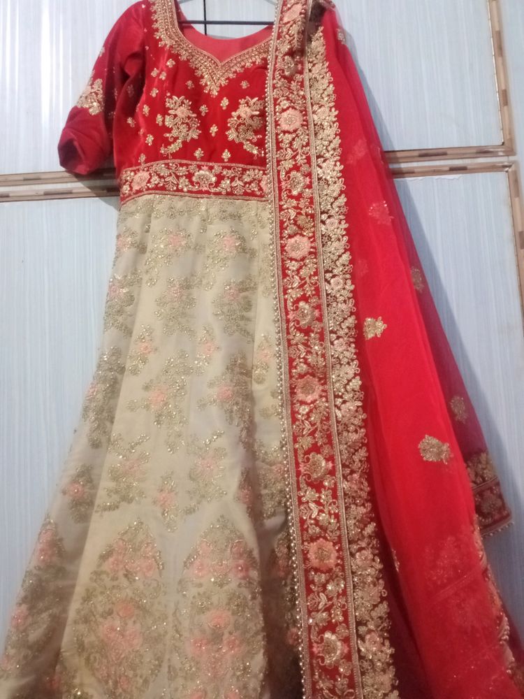 Fish Cut Style Wedding Lehnga 😍