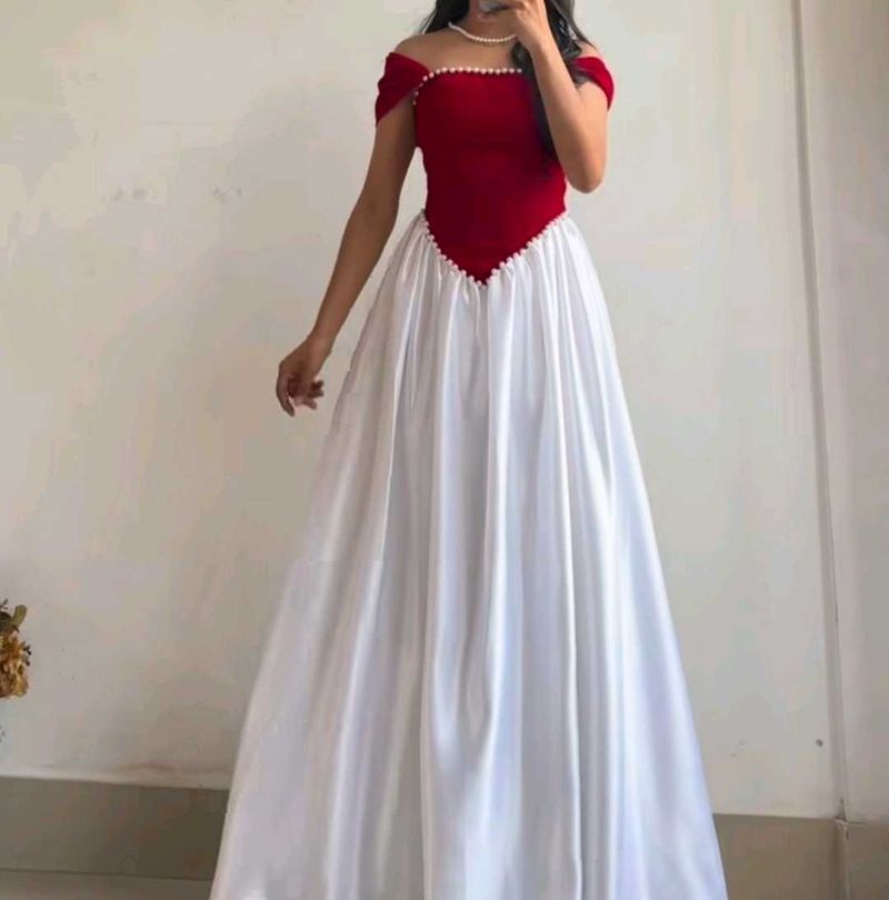 Elegant White &amp; Red Ethnic Gown