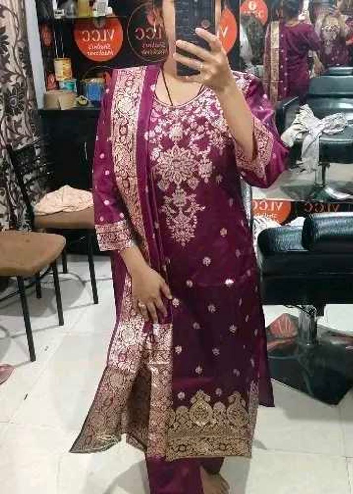 Elegant Embroidered Salwar Suit