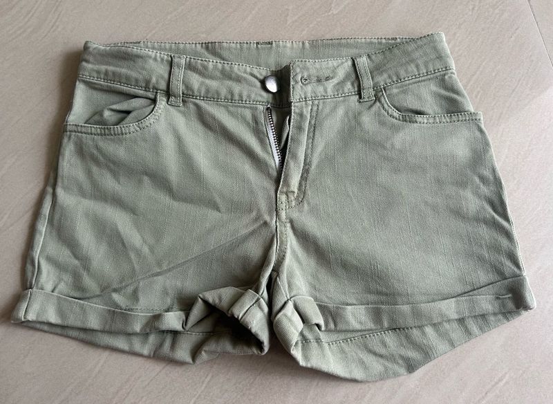Olive Green Y2K Denim Shorts⭐️