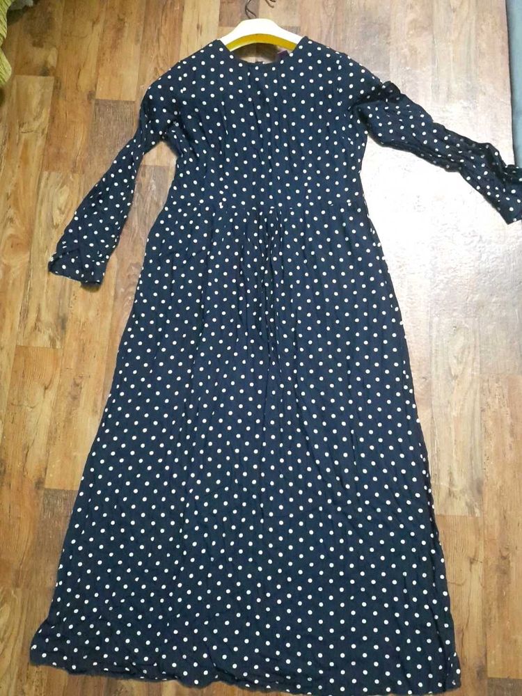Chic Polka Dot Maxi Dress size S