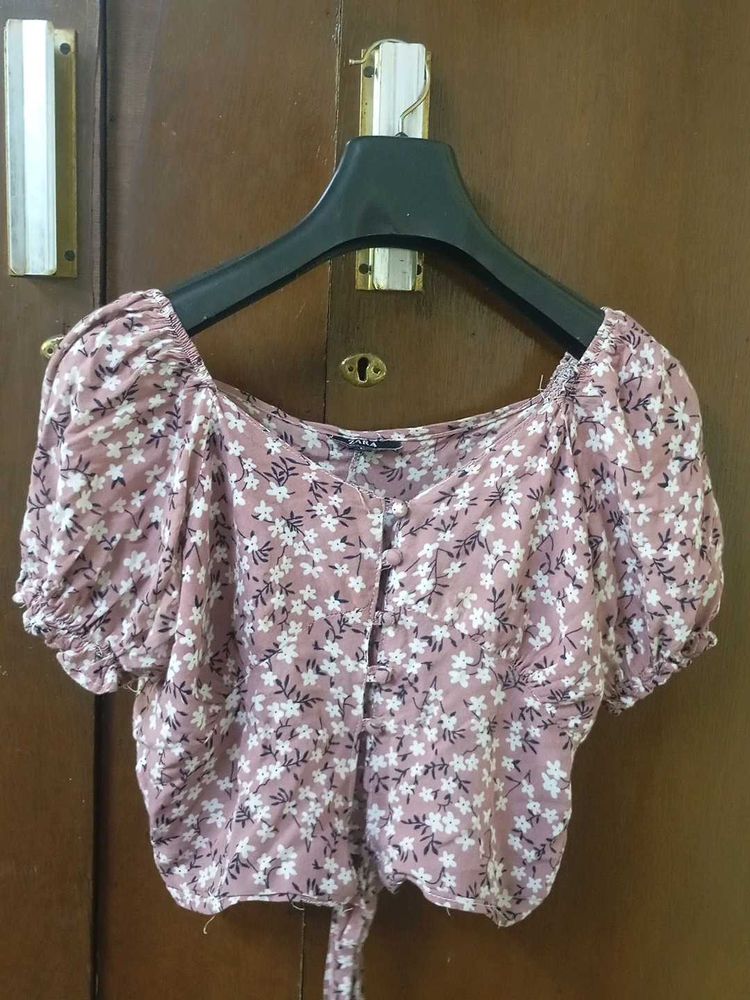 Floral Print Puff Sleeve Crop Top