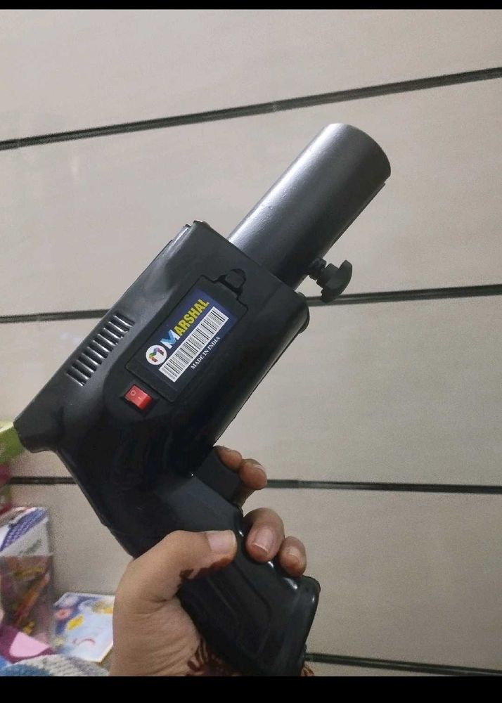 2 gun + 4 refills