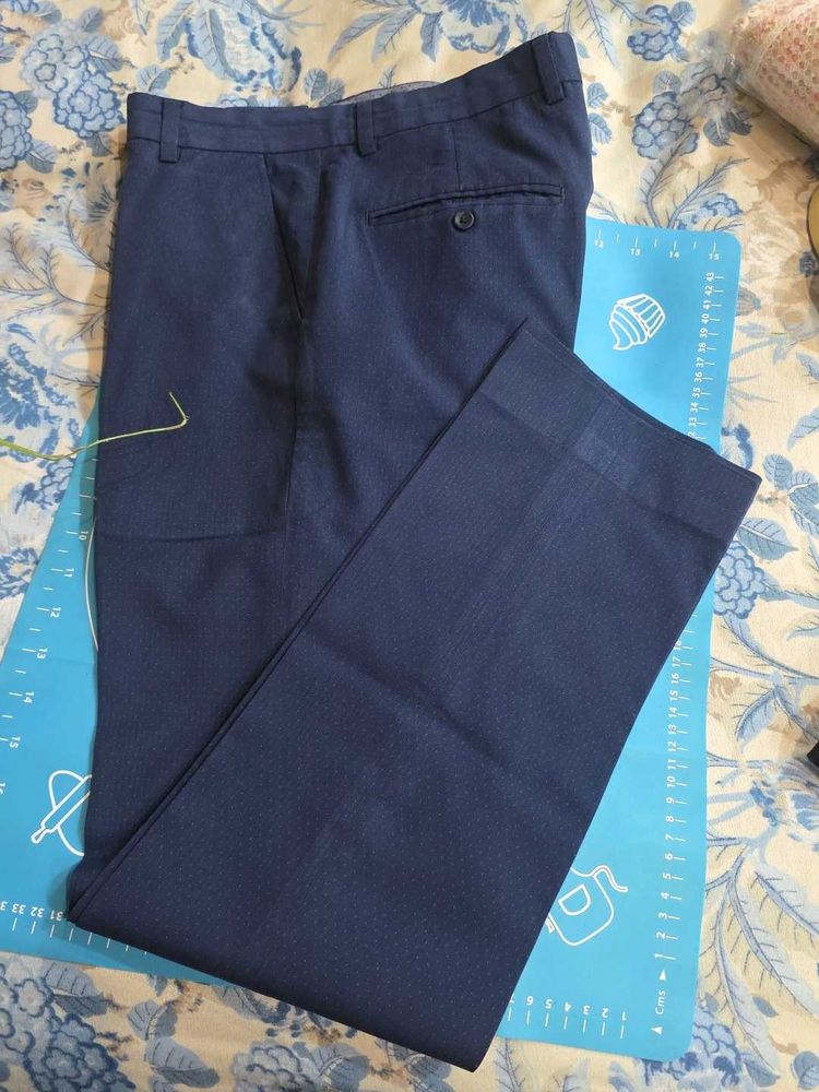 Men's Blue Textured Dress Pants
