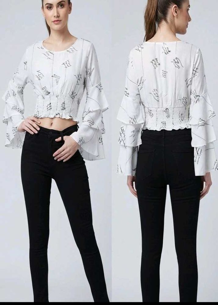 Chic Ruffled Sleeve Crop Top