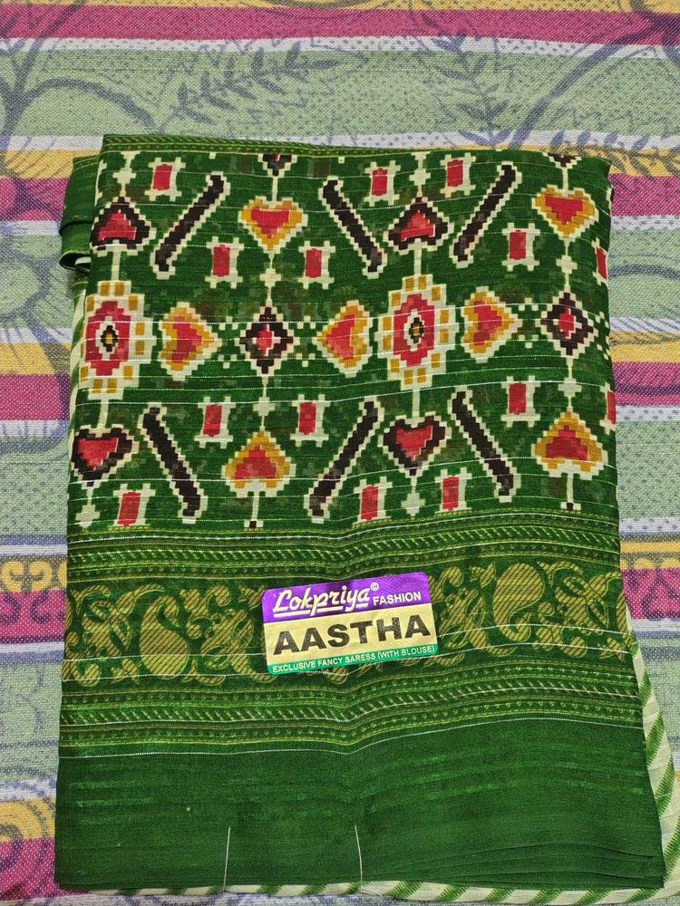 Lokpriya Fashion Green Saree