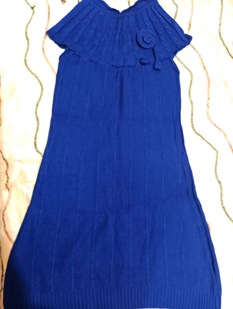 Girl's Woolen Top