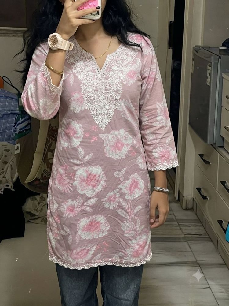 Chic Pink Floral Kurta