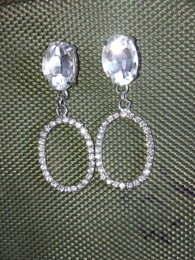 Sparkling Oval Drop Earrings