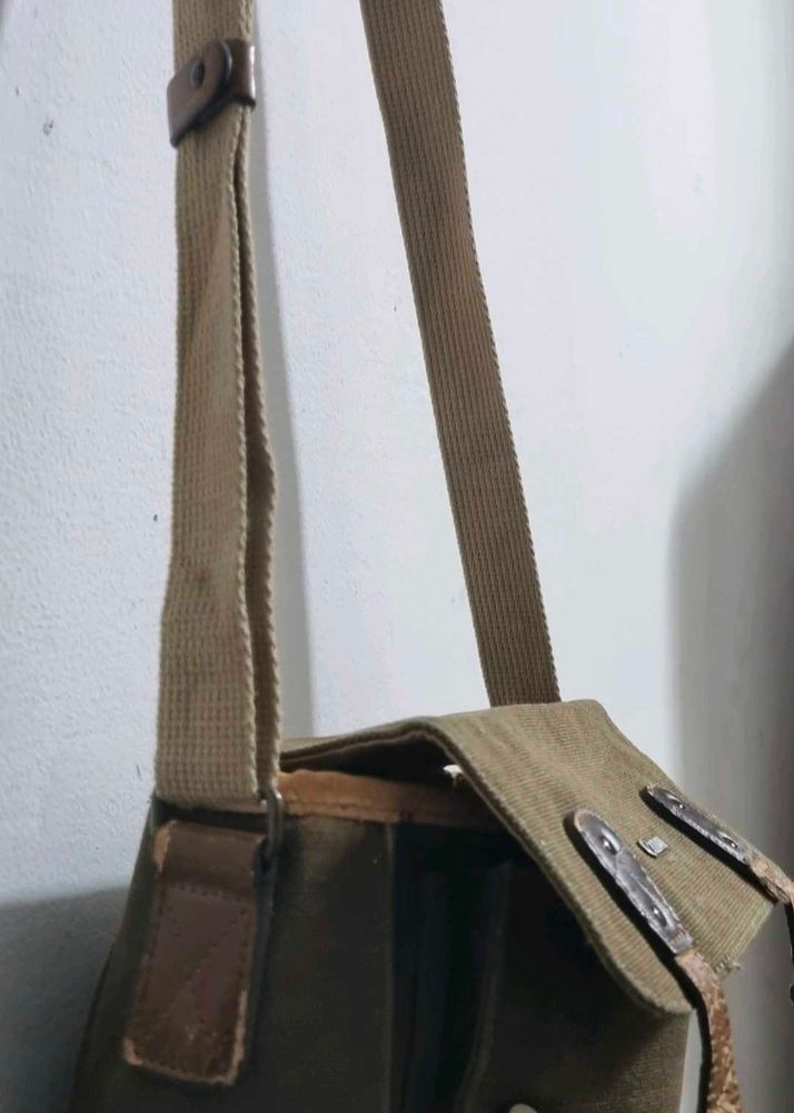 Canon camera bag vintage