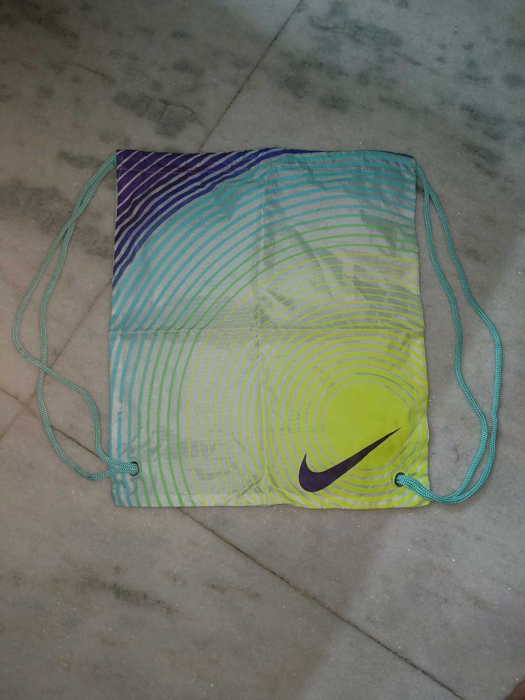 Nike Drawstring Bag Football