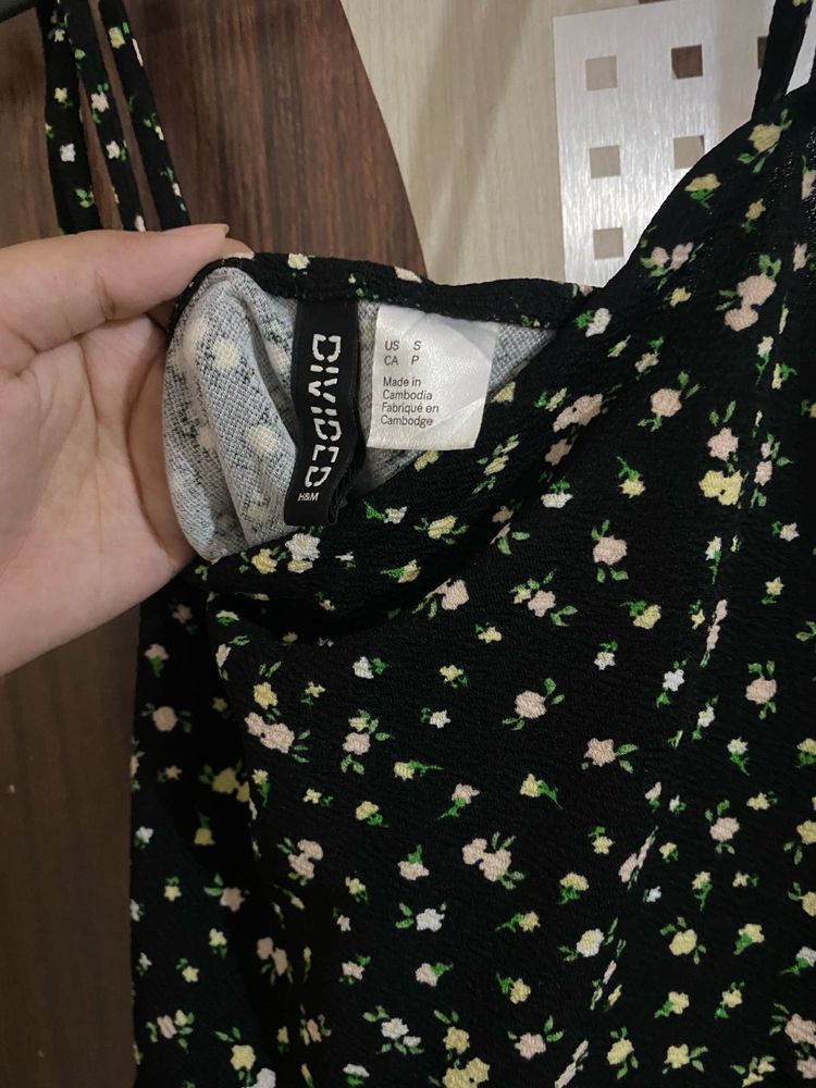 H&amp;M Floral Print Mini Dress🪷
