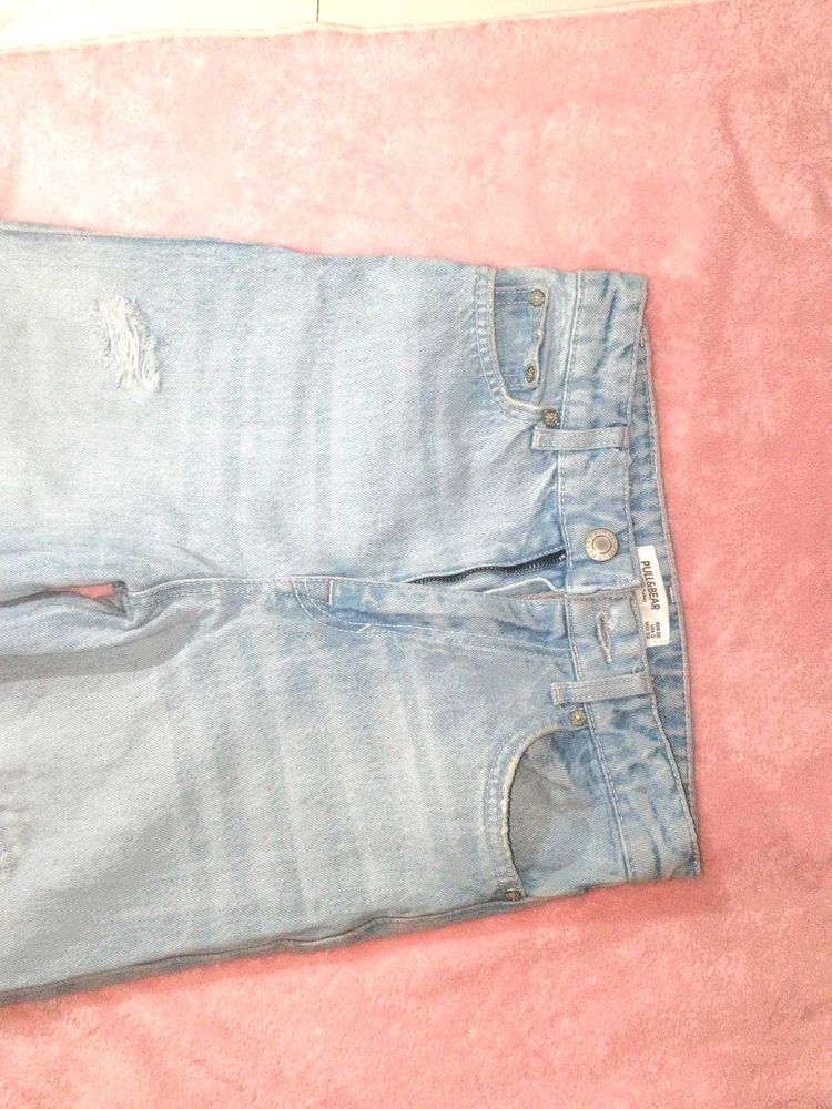 Light Wash Distressed Jeans