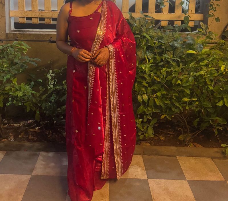 Elegant Red Kurta Set