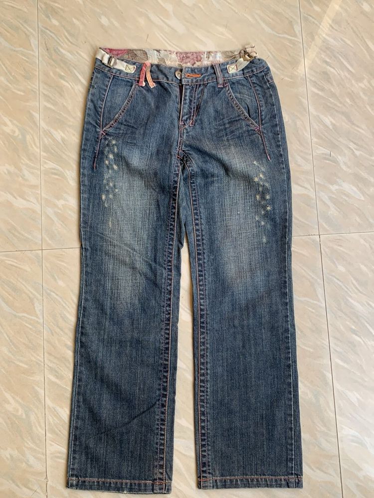 Stylish Blue Denim Jeans