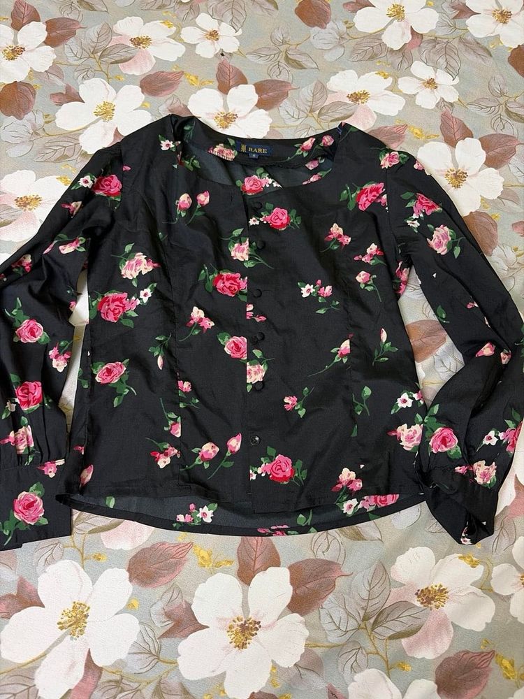Chic Floral Print Black Blouse