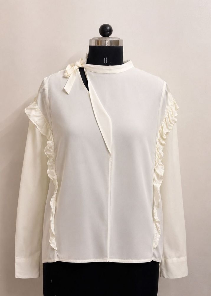 Chic White Ruffle Detail Top