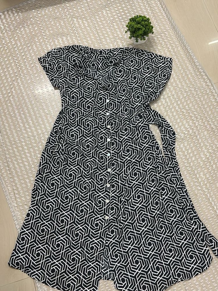 Geometric Print Midi Dress