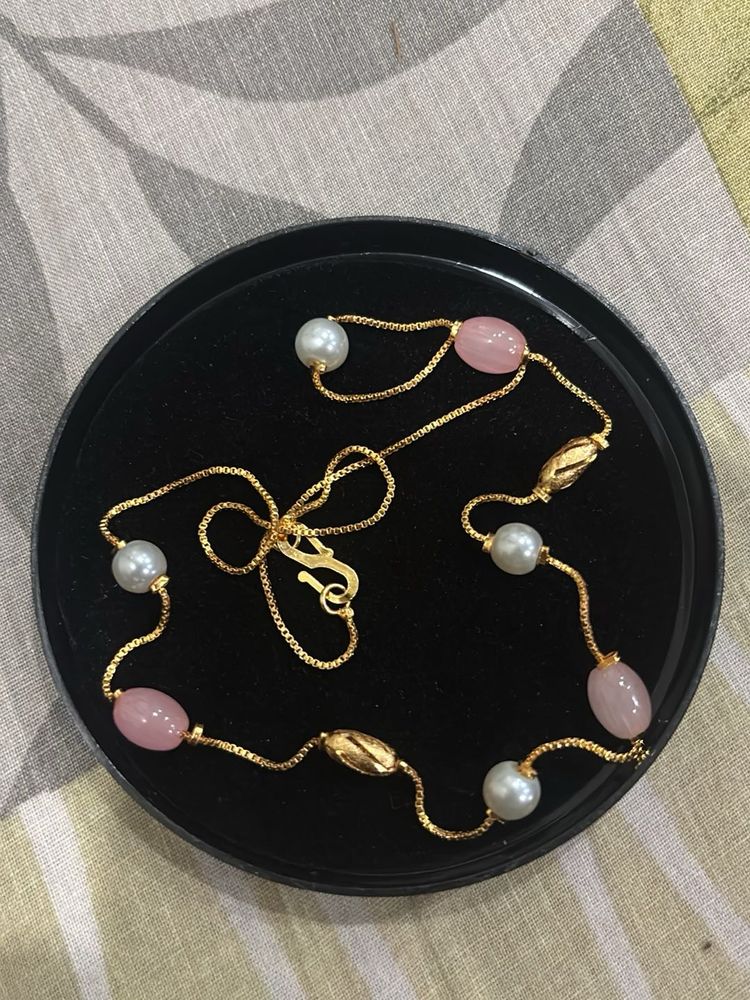 Elegant Pearl and Rose Quartz Necklace
