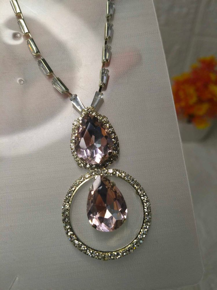 Elegant Pink Crystal Necklace Set