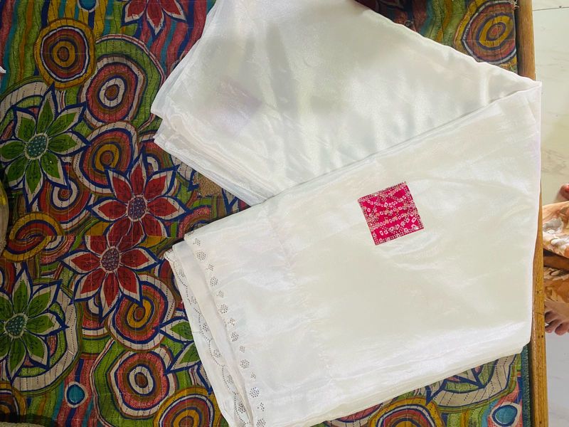 Elegant White Silk Saree