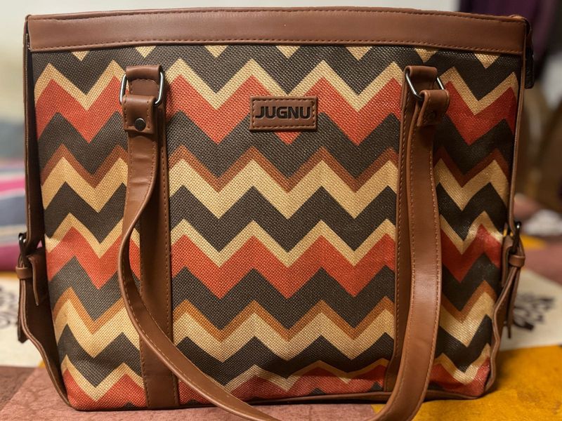 Stylish Chevron Pattern Tote Bag