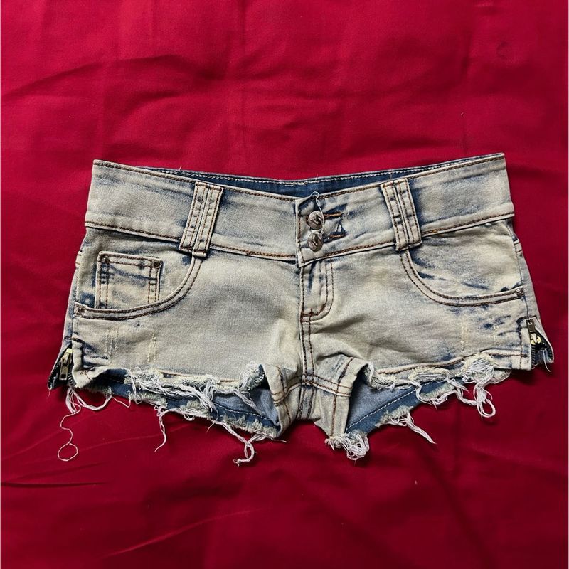 Distressed Denim Hotpants