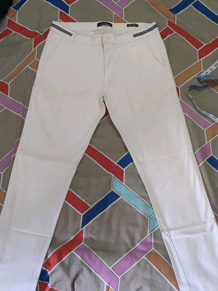 Highlander Men's White Jeans
