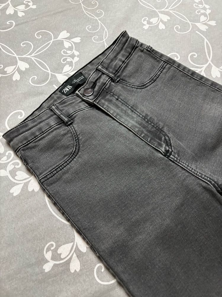 Zara Skinny Ripped Jeans