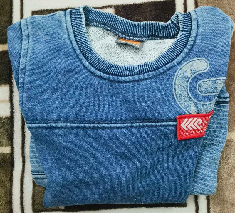 Sweatshirt Size-22