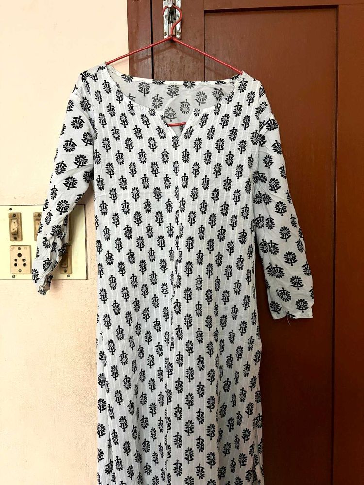 Black and White Printed Kurta
