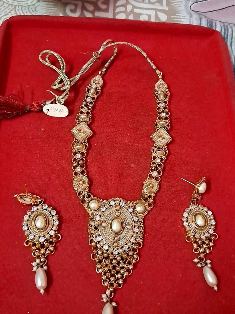 Exquisite Pearl &amp; jercon Necklace Set👌👌